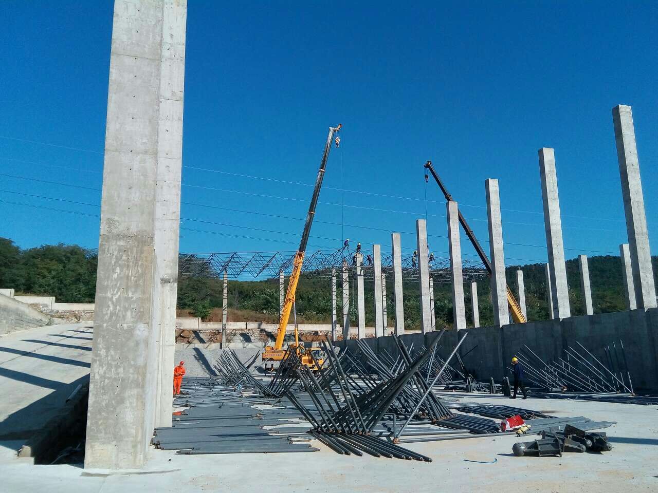 河池威海搅拌站网架